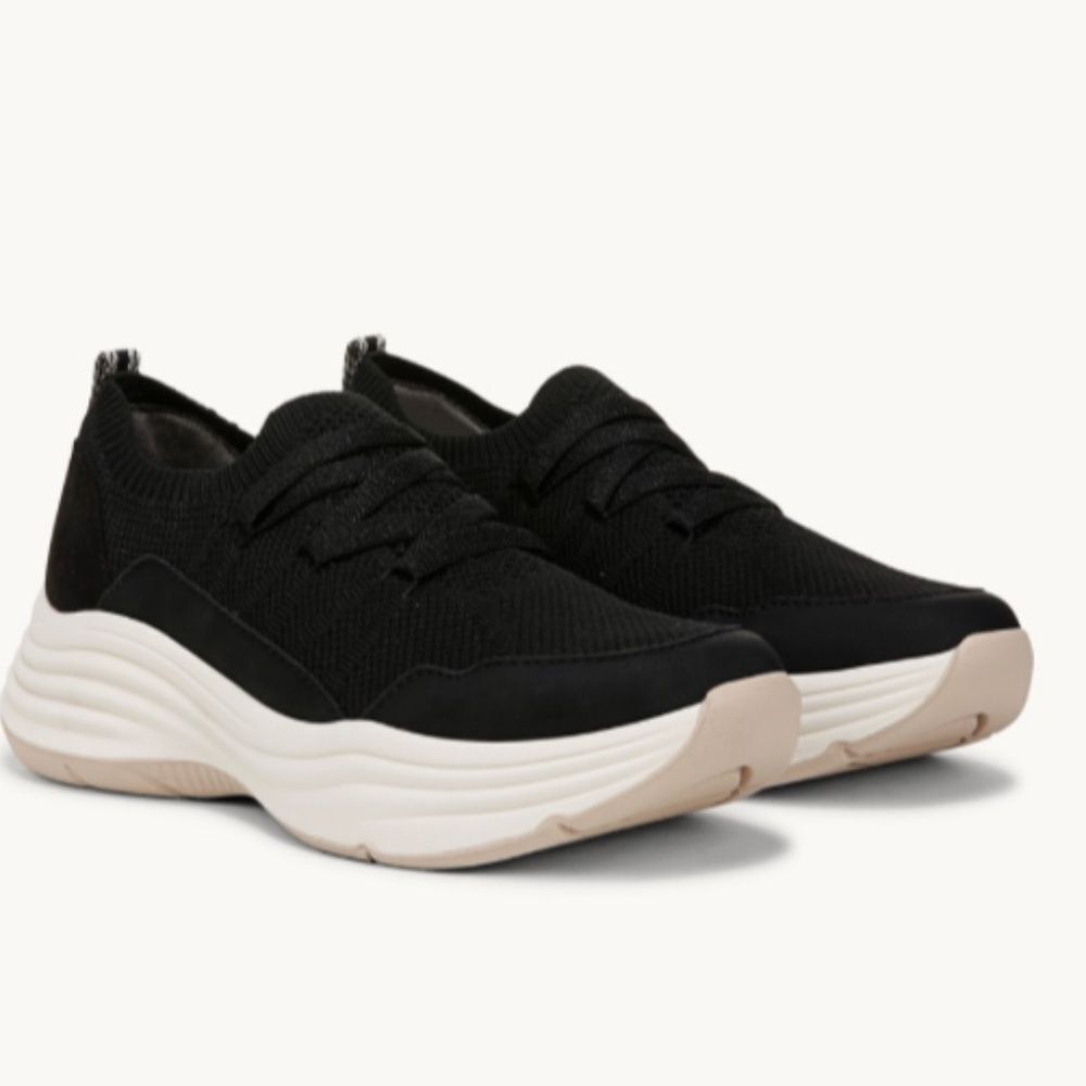 Bzees Impact Sneaker